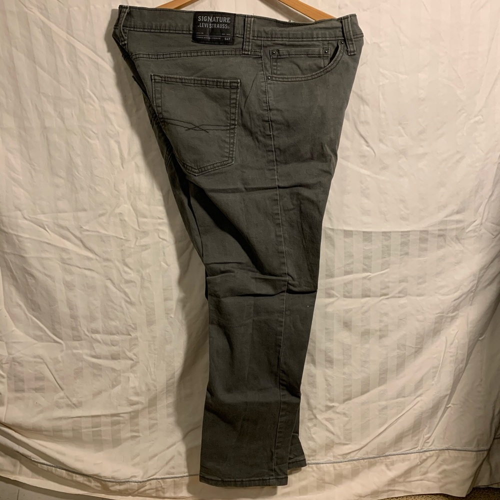 Levi Strauss Signature S47